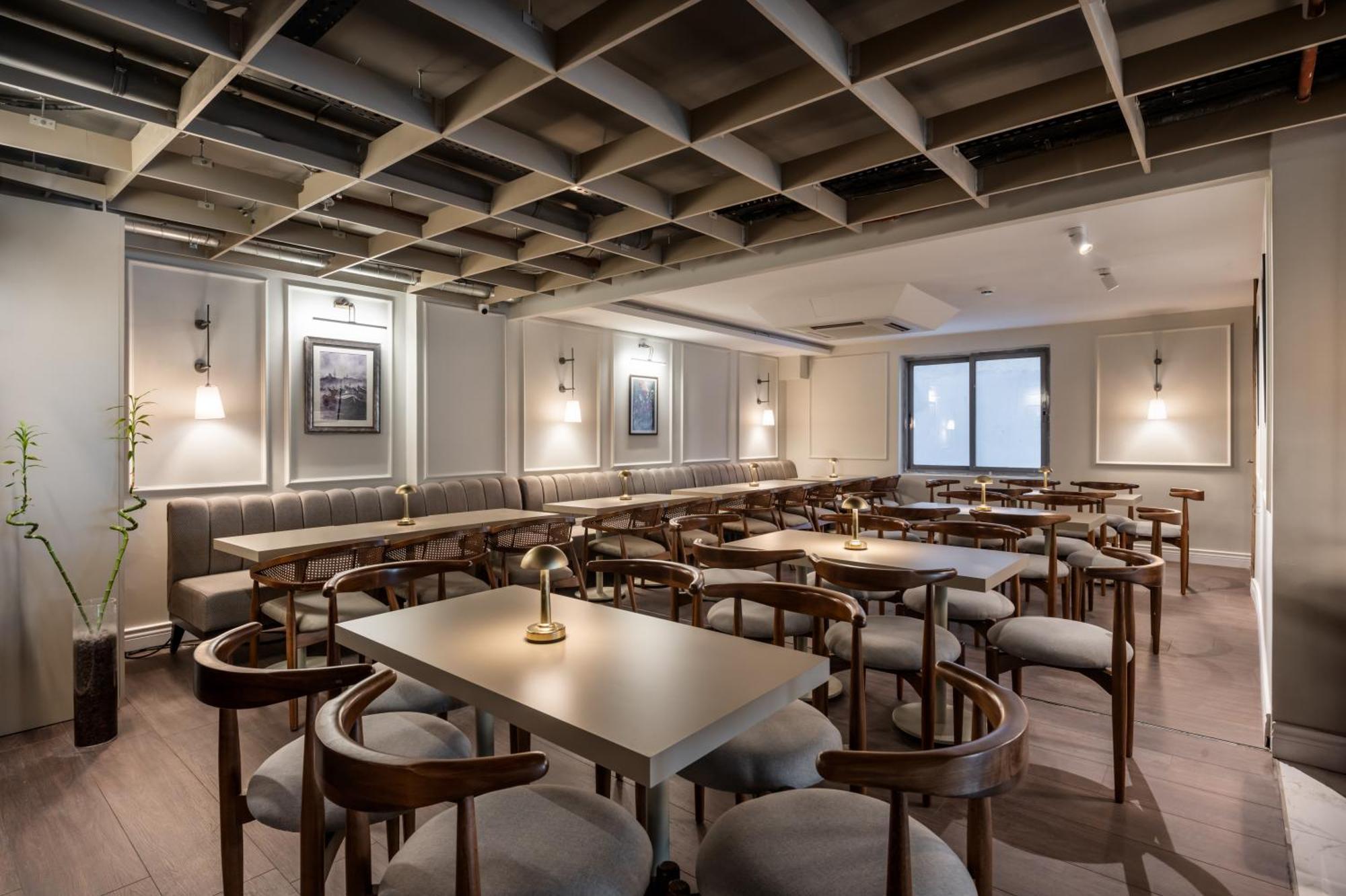 Noble Pangalti Hotel Istanbul Bagian luar foto